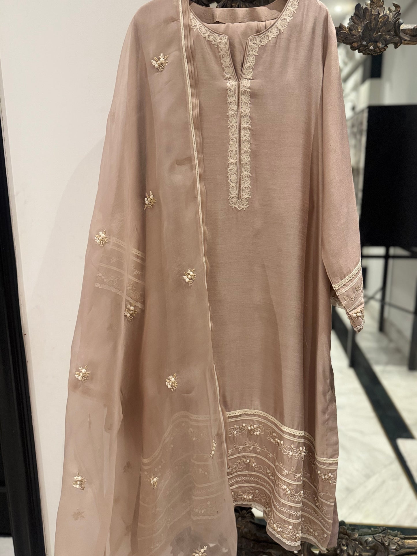 Rose Jour Dupatta