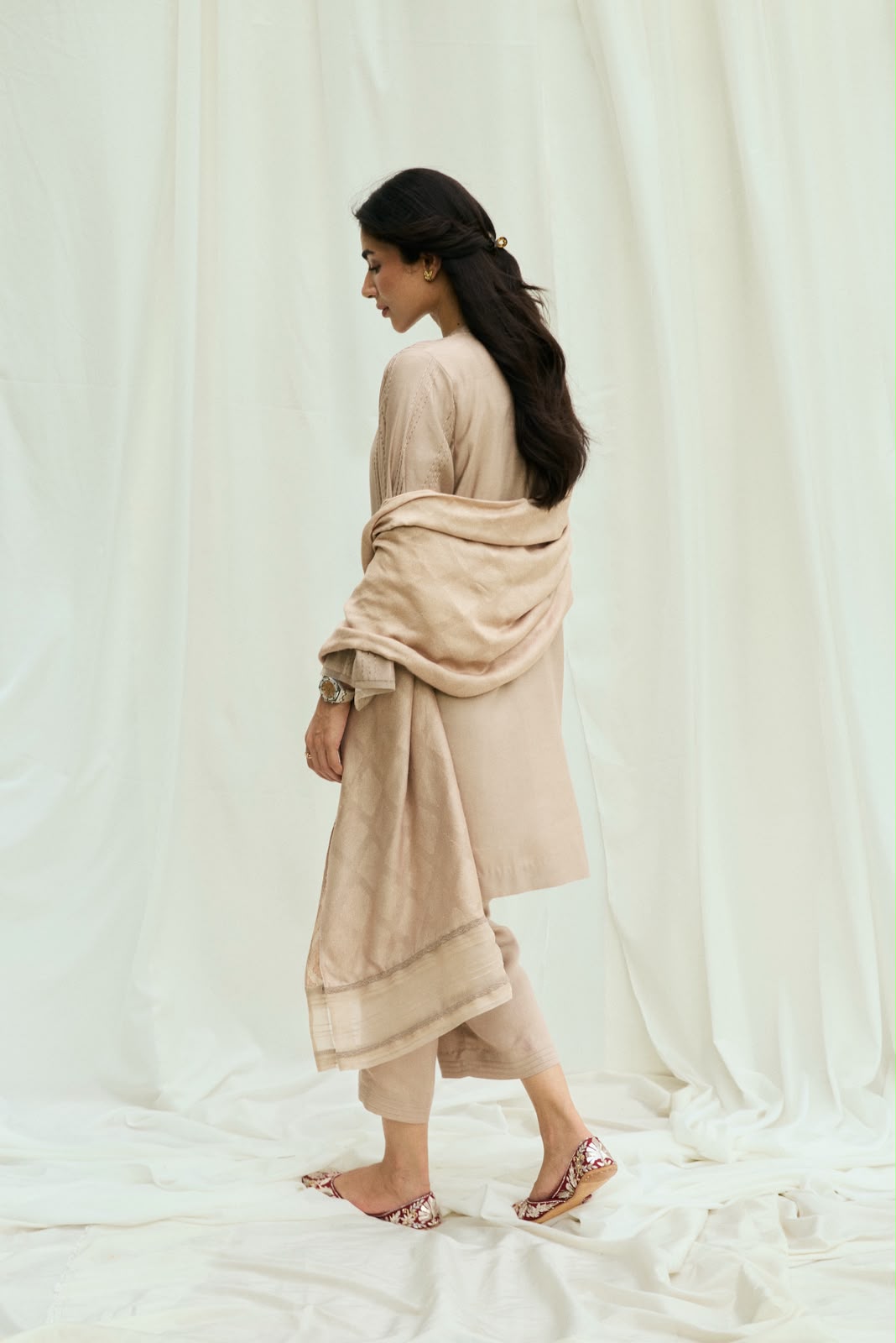 The Beige Sara Set